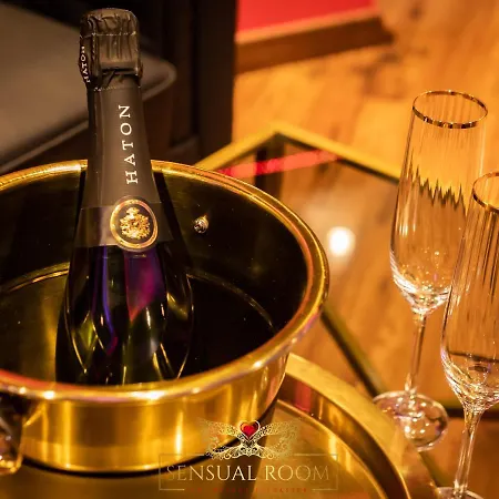 Sensual Sauna Double Douche